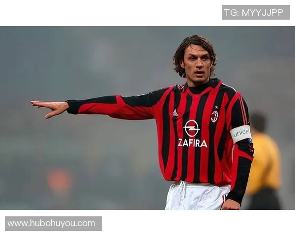 205厘米足球明星的传奇之路与他在绿茵场上的辉煌成就